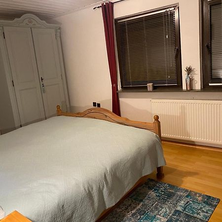Alte Schmiede In Der Altstadt Von Sankt Goarshausen Luaran gambar