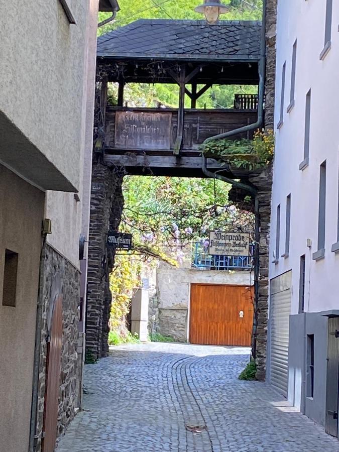 Alte Schmiede In Der Altstadt Von Sankt Goarshausen Luaran gambar